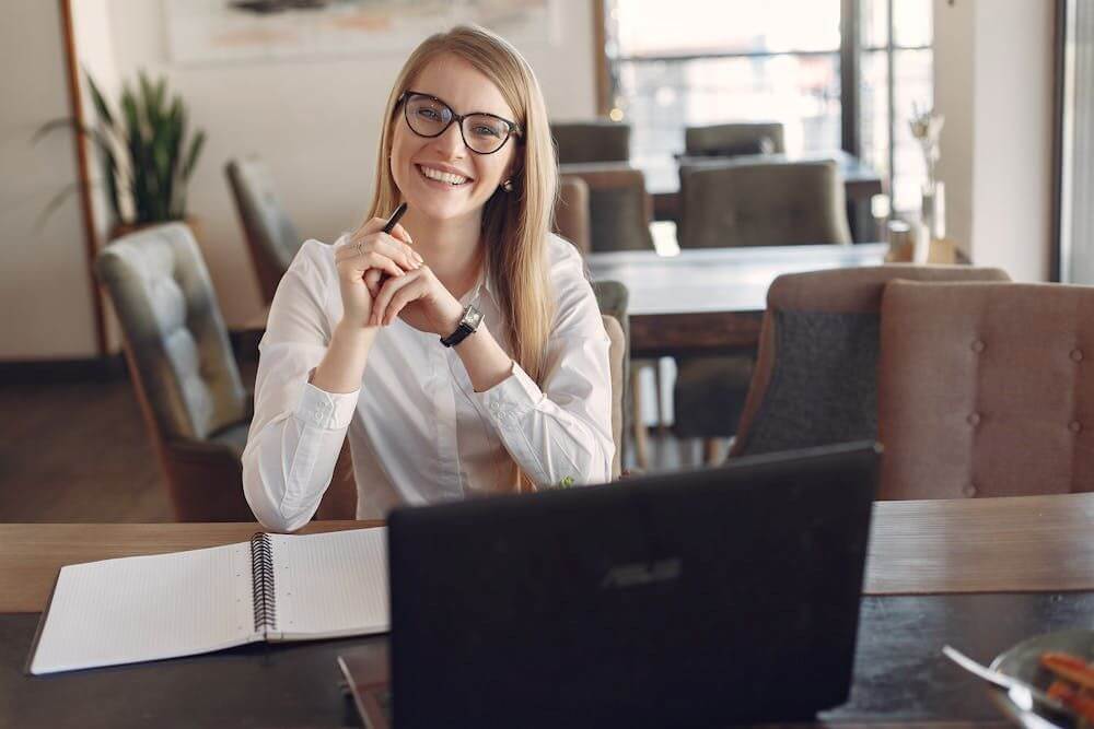 5 Business Skills Professionals Can Build Through an Online MBA