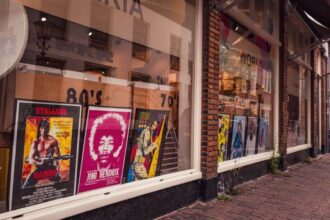 Nostalgia Marketing: Why Independent Retailers Are Cashing In on Vintage Vibes