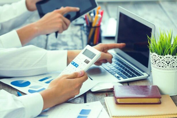 The Benefits of Outsourcing Bookkeeping for Small Businesses