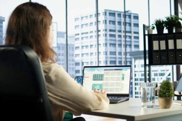 Property Management Software Features That Improve Cash Flow: How Technology Helps Reduce Payment Delays